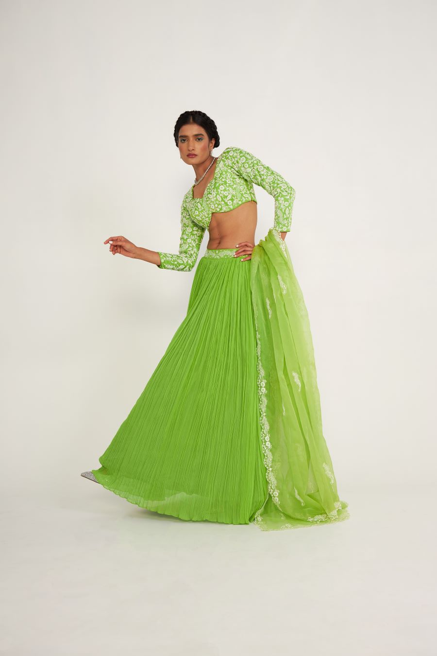 Daisy Lehenga