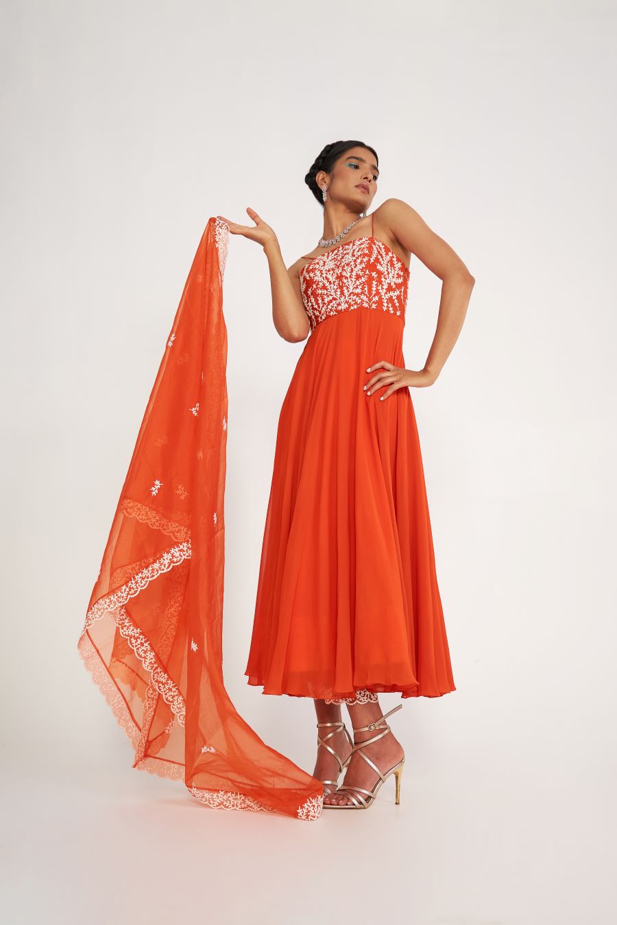 Vida Anarkali Kurta Set
