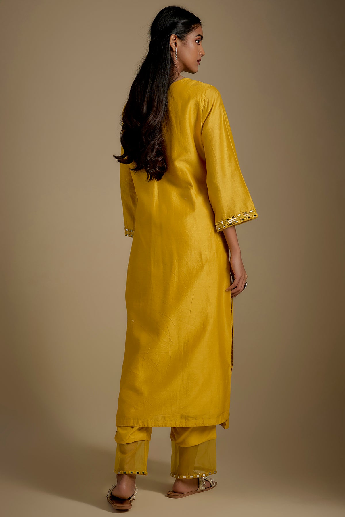 Vistora Kurta Set