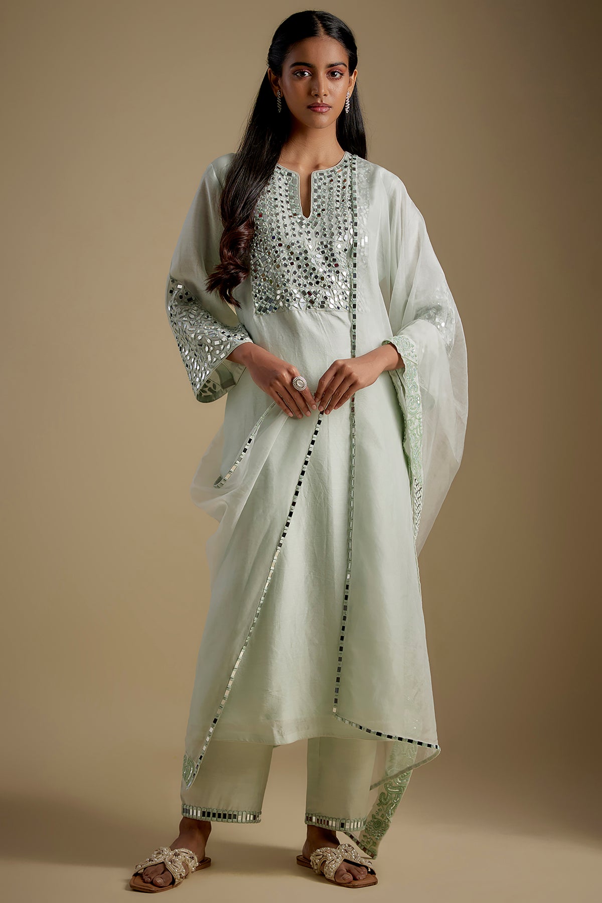 Lustora Kurta Set