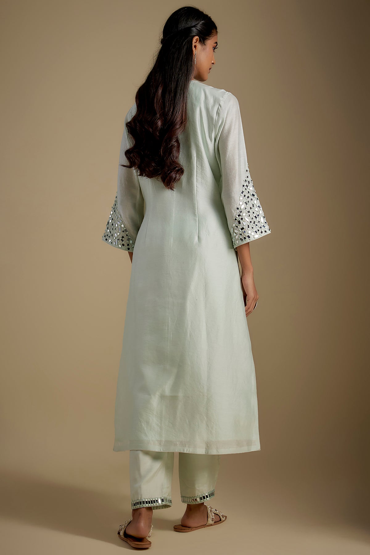 Lustora Kurta Set