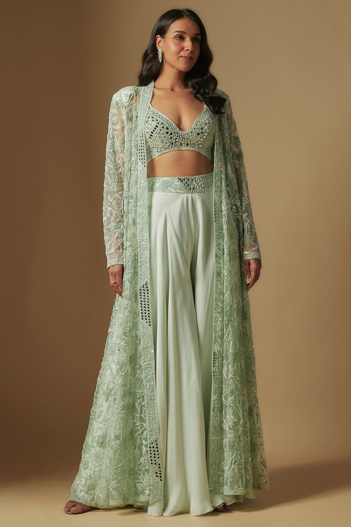 Avreal Sharara Set