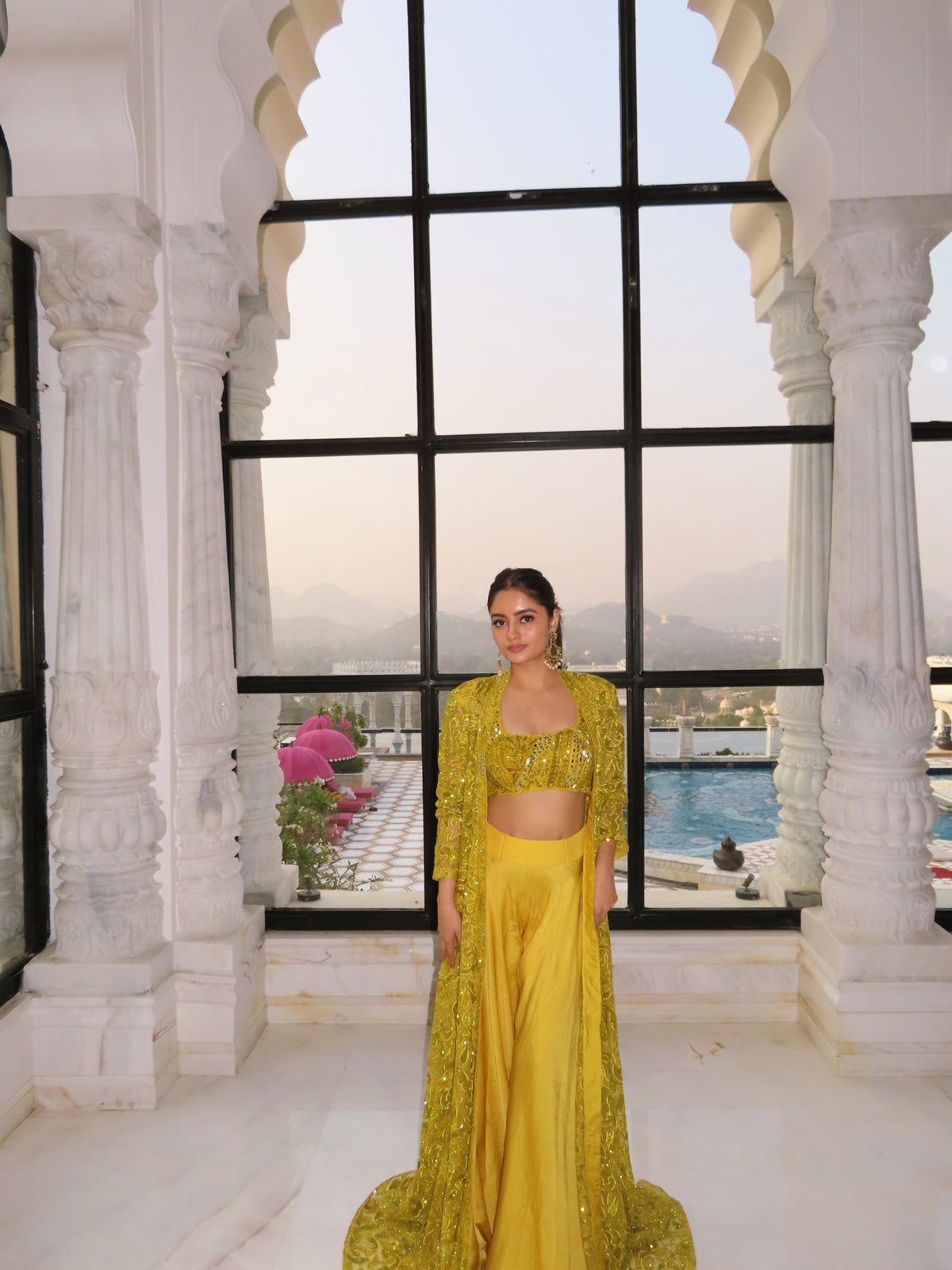 AAINA MEHTA IN IBEX