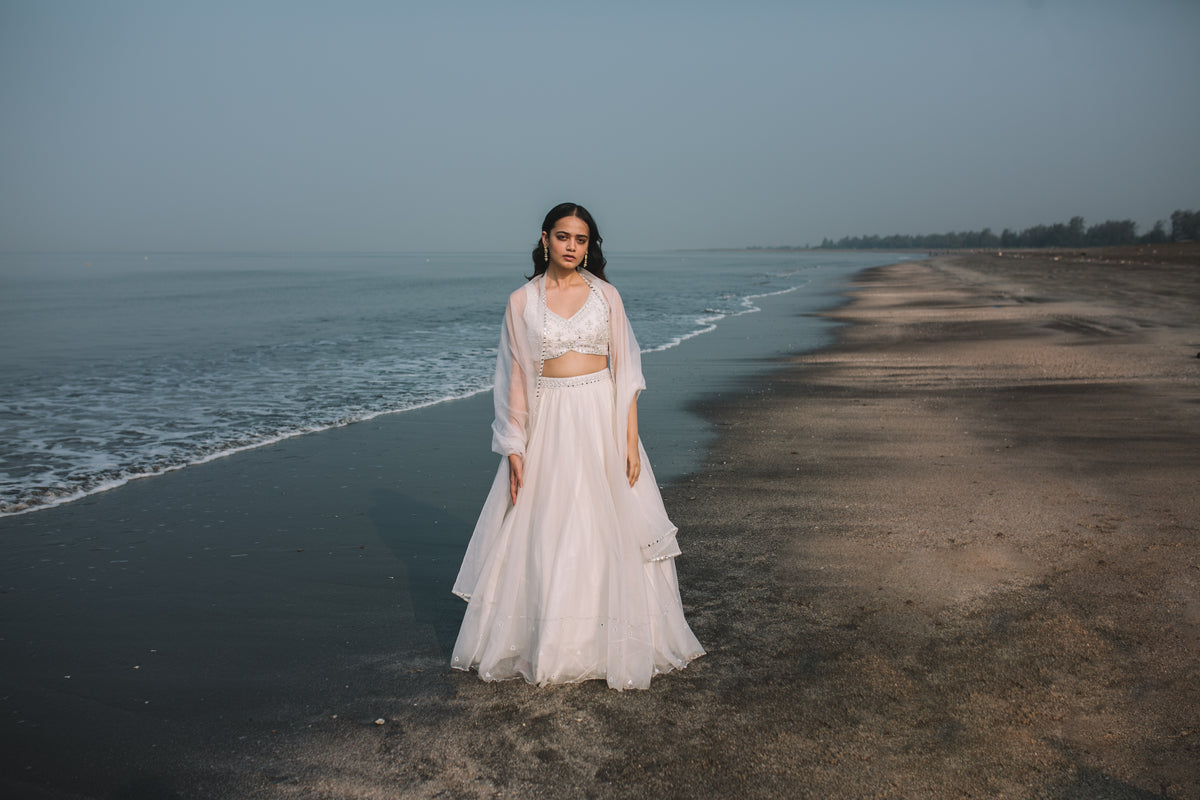 Nigaah Lehenga