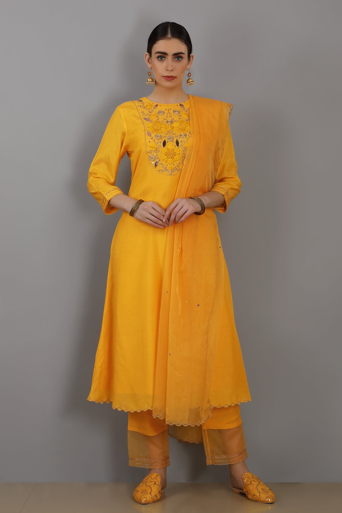 Humna Kurta Set