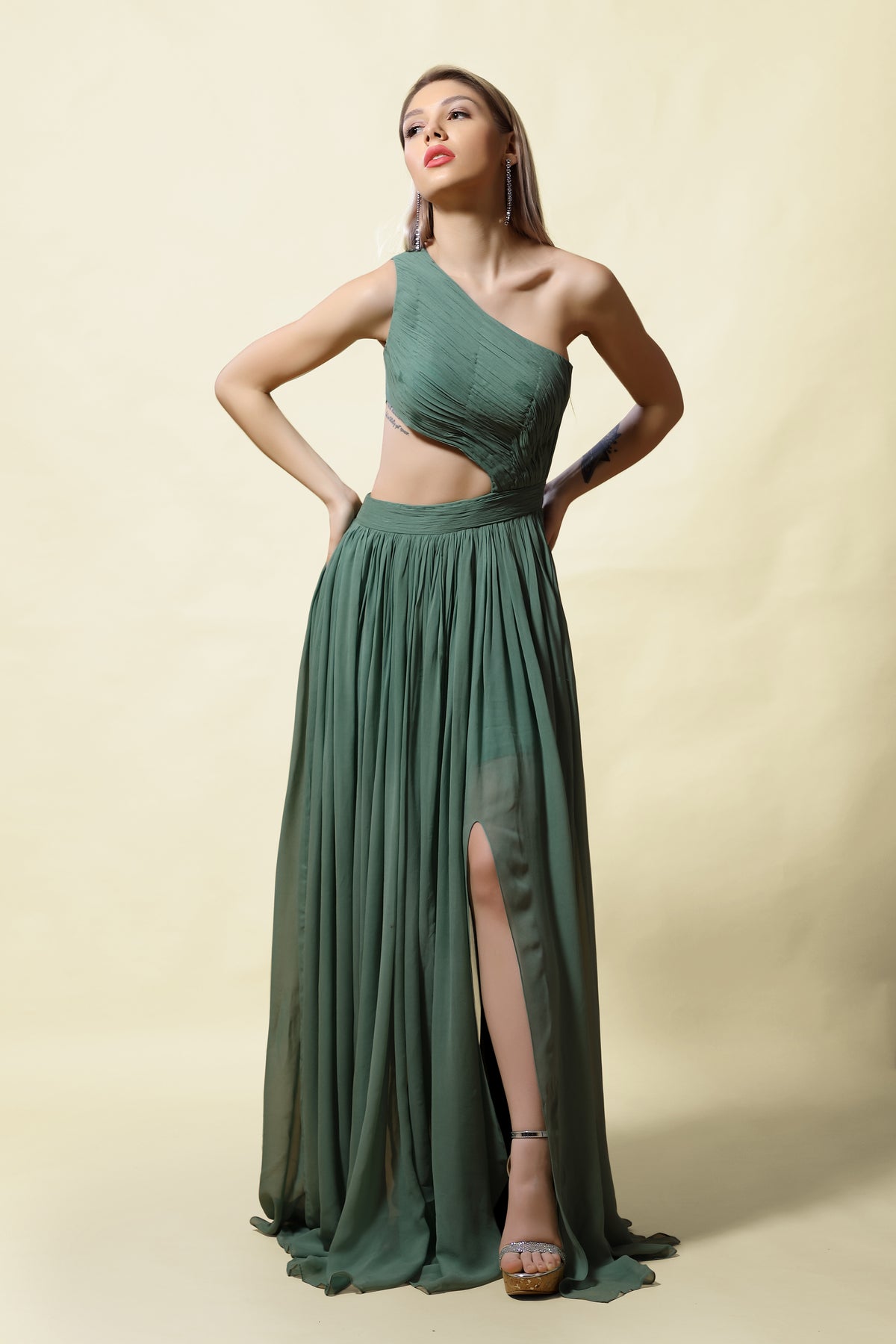 Sevya Gown