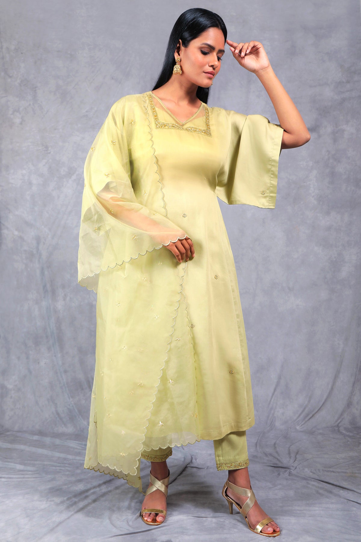 Vasudha Kurta Set